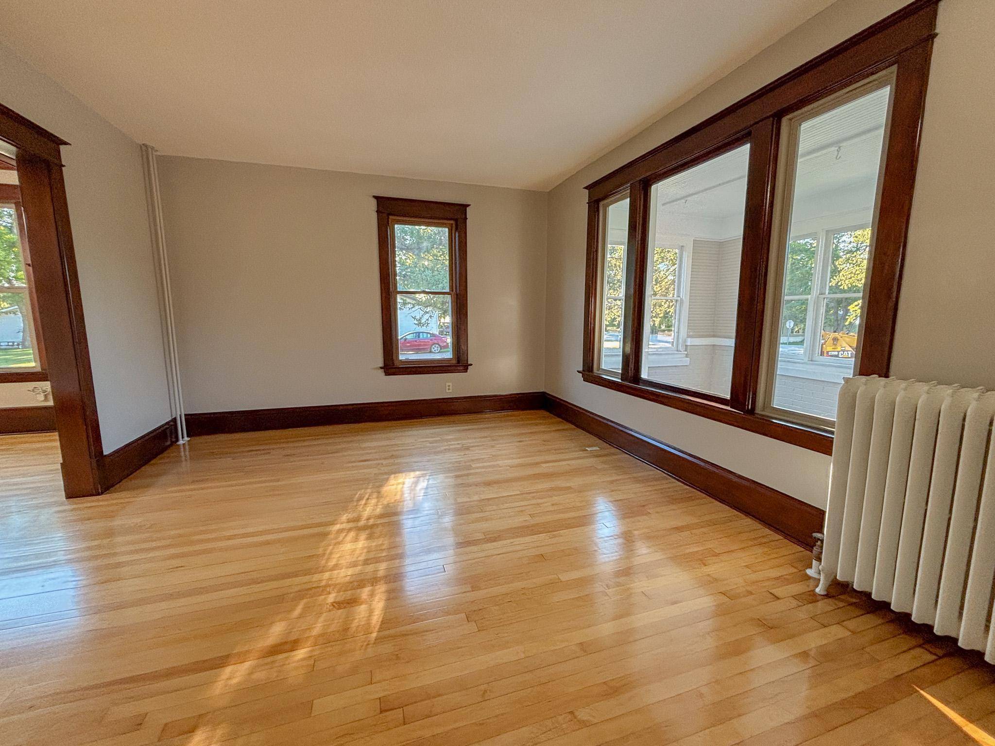 502 W Broadway AVE, Elizabeth, MN 56533