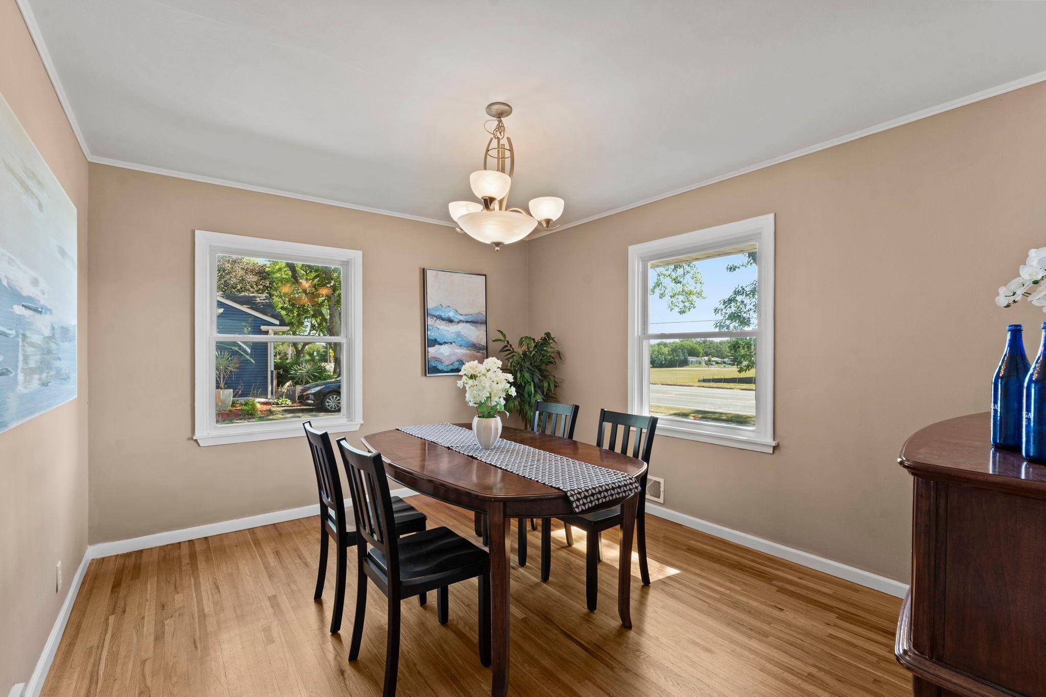 2900 W 84th ST, Bloomington, MN 55431