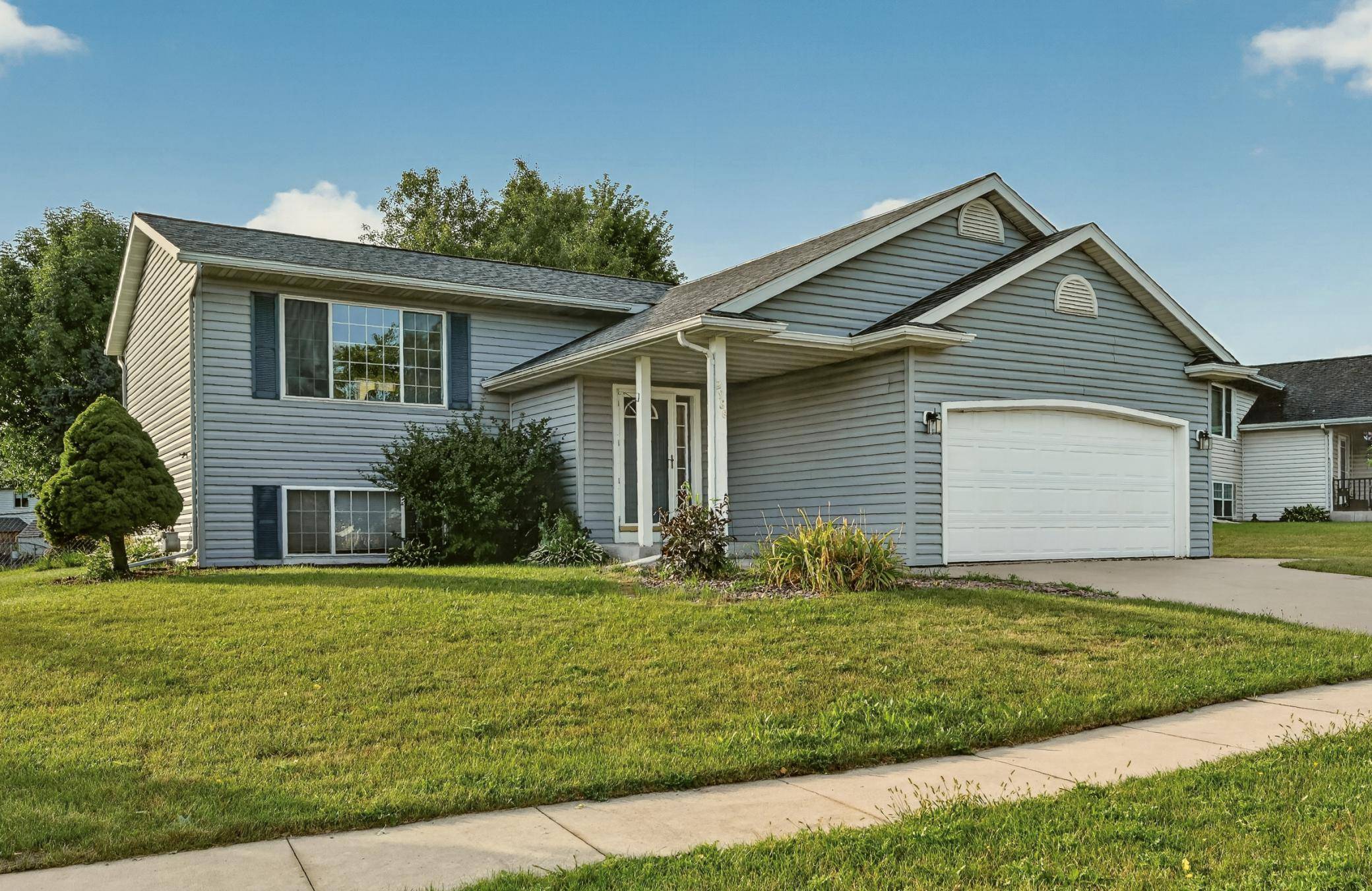 2988 Bandel CT NW, Rochester, MN 55901