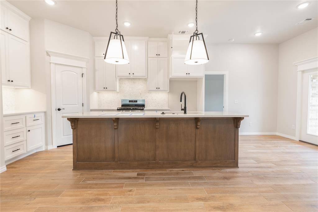 2225 NW 170th ST, Edmond, OK 73012