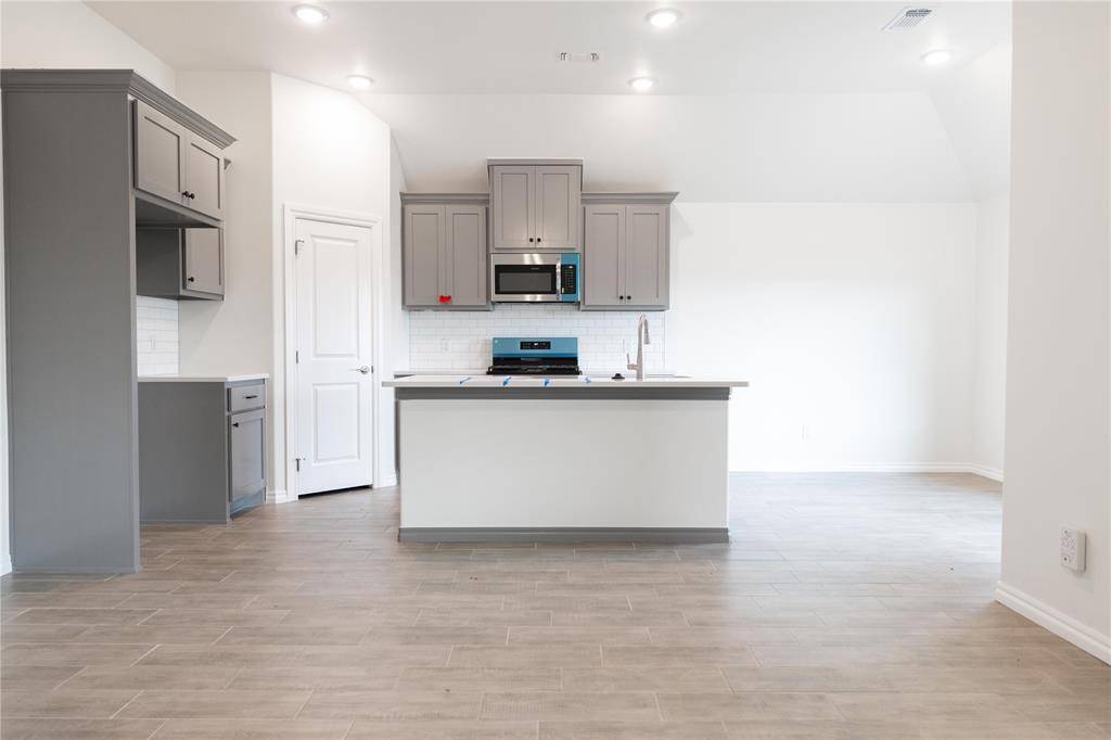 2208 NW 170th ST, Edmond, OK 73012