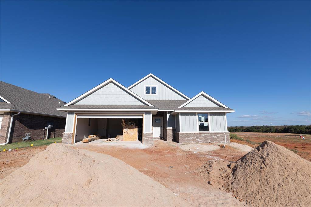 804 Nimblewill LN, Choctaw, OK 73020