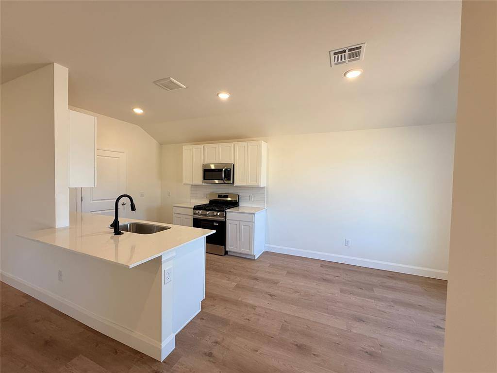 21239 SE 32nd ST, Harrah, OK 73045