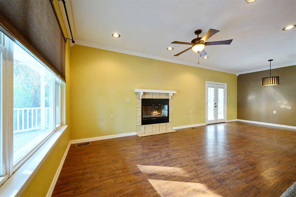 611 W Circle DR, Broken Bow, OK 74728