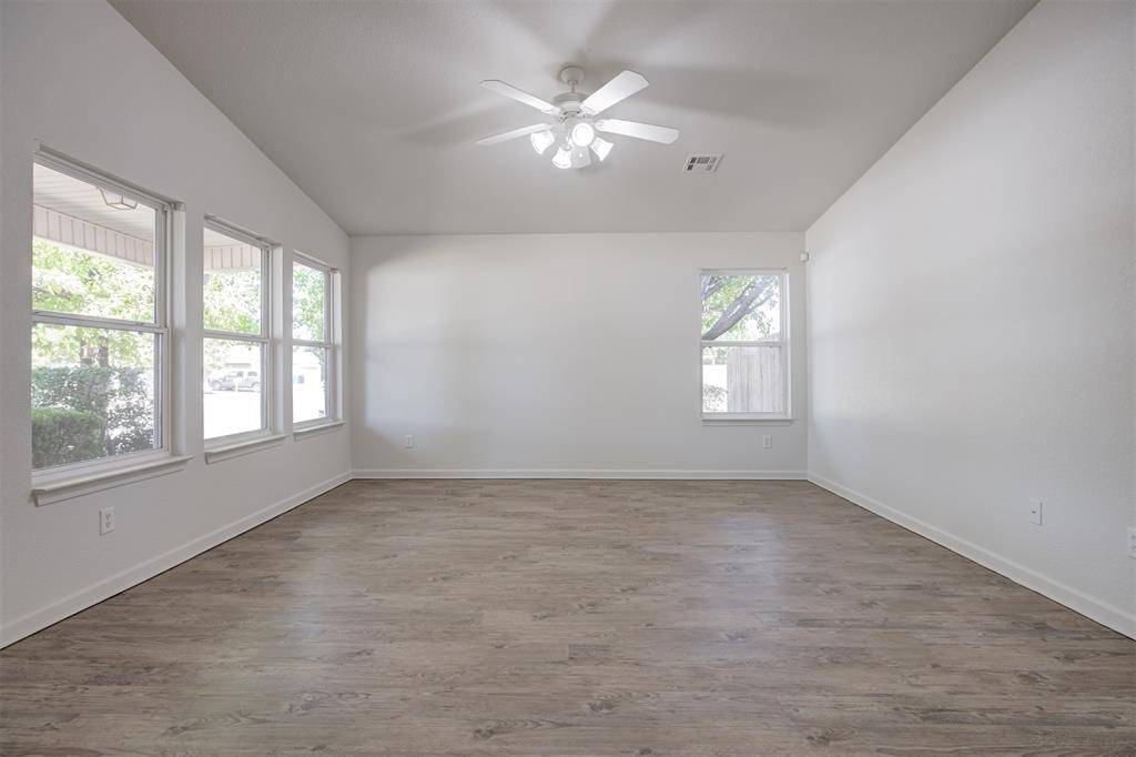 15500 Acacia RD, Oklahoma City, OK 73170