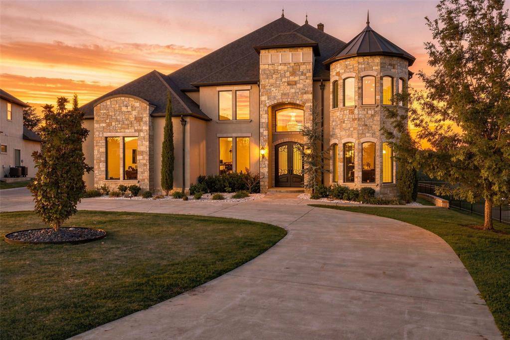 17804 Blue Heron CT, Edmond, OK 73012
