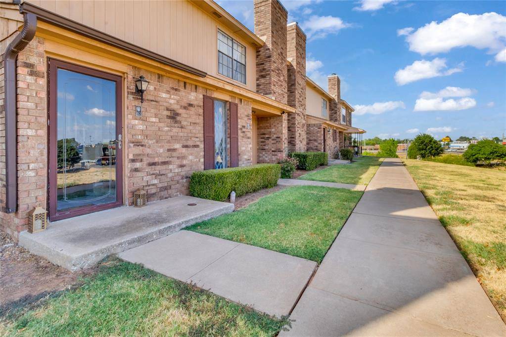 812 Two Forty PL, Oklahoma City, OK 73139