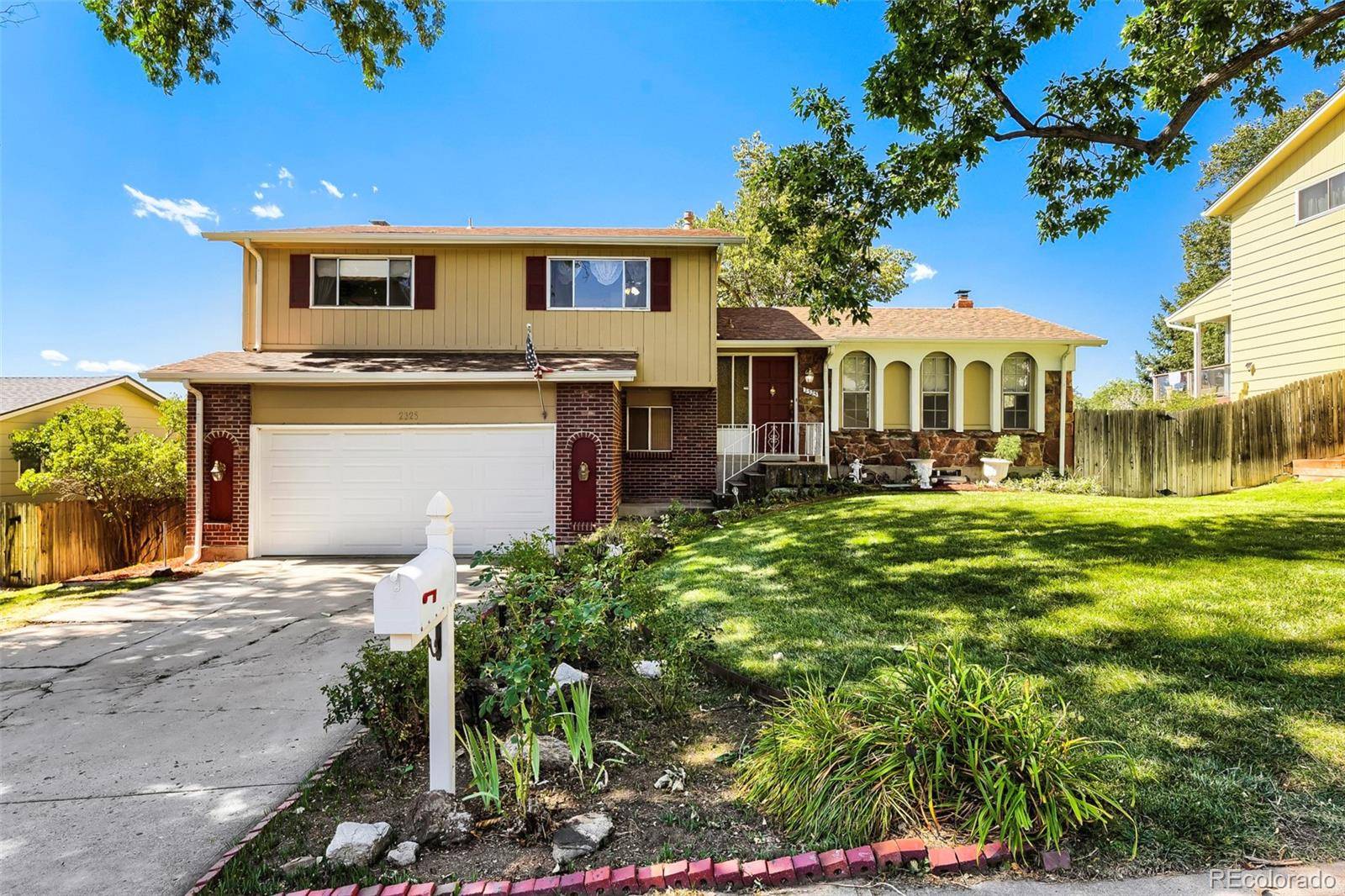 2325 S Hoyt ST, Lakewood, CO 80227