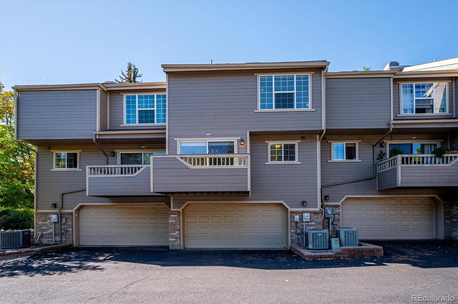 11145 W 17th AVE #102, Lakewood, CO 80215