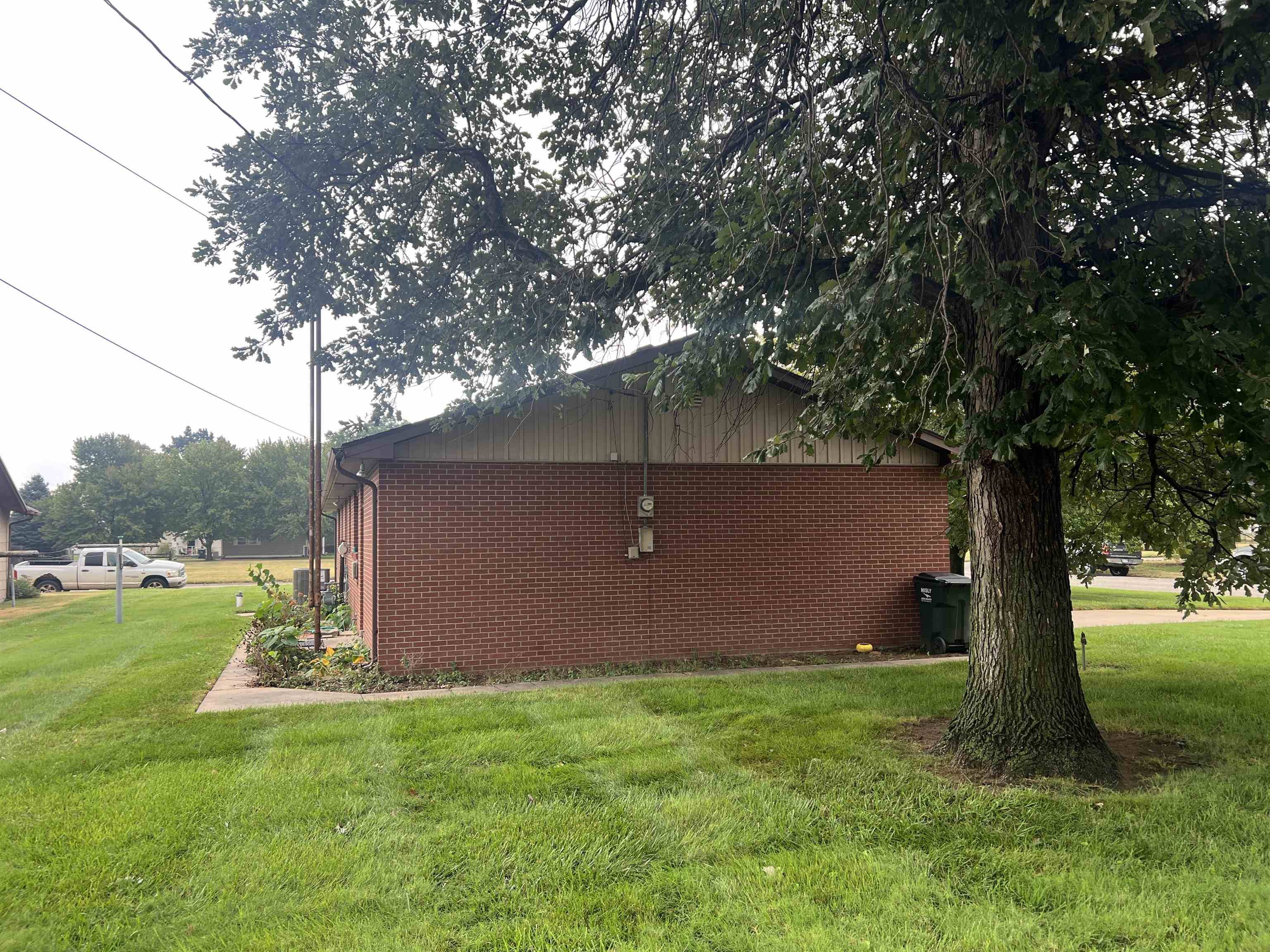 411 E 2nd, St John, KS 67676
