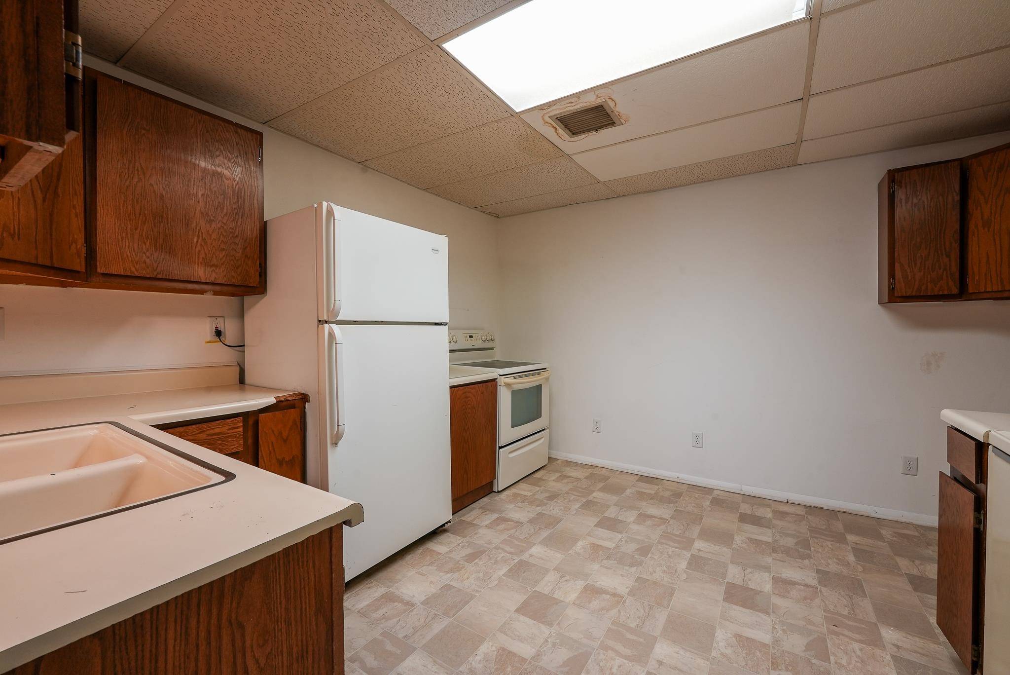 126 S Gordy St, El Dorado, KS 67042