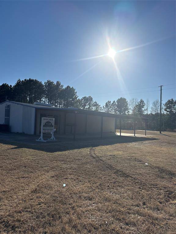 3213 Blocker, Marshall, TX 75672