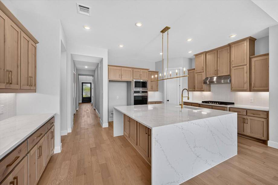 840 Heatherbrook Drive, Prosper, TX 75078