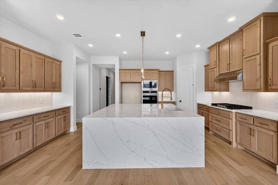 840 Heatherbrook Drive, Prosper, TX 75078
