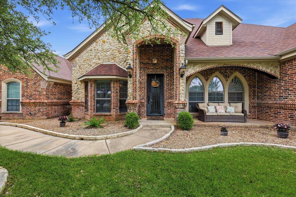 150 Blacktail Lane, Azle, TX 76020