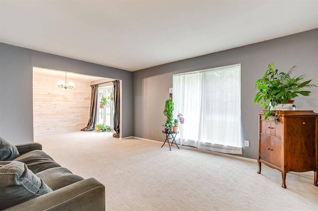 4000 Sundown Drive, Benbrook, TX 76116