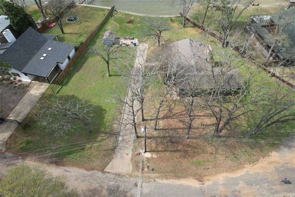 135 Island Park Drive, Gun Barrel City, TX 75156