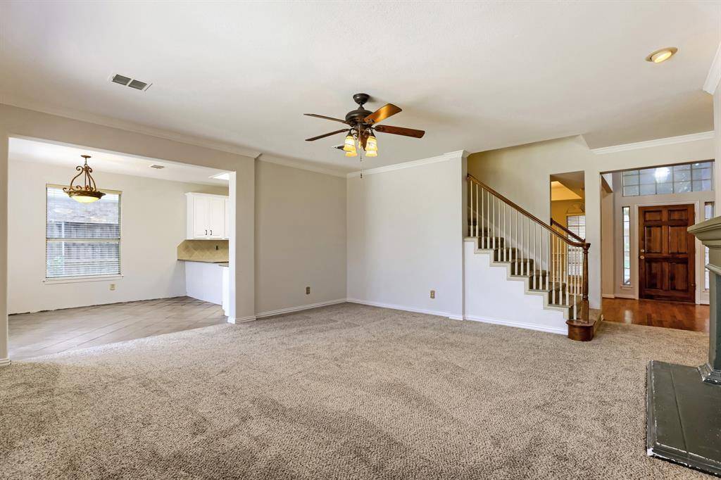 2066 Fair Oaks Circle, Corinth, TX 76210
