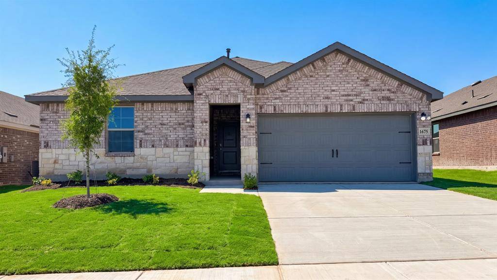1675 Mantle Road, Crandall, TX 75114