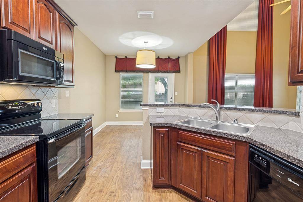 8537 Brunswick Drive, Plano, TX 75024