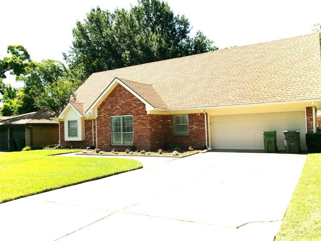 1208 Academy Drive, Arlington, TX 76013
