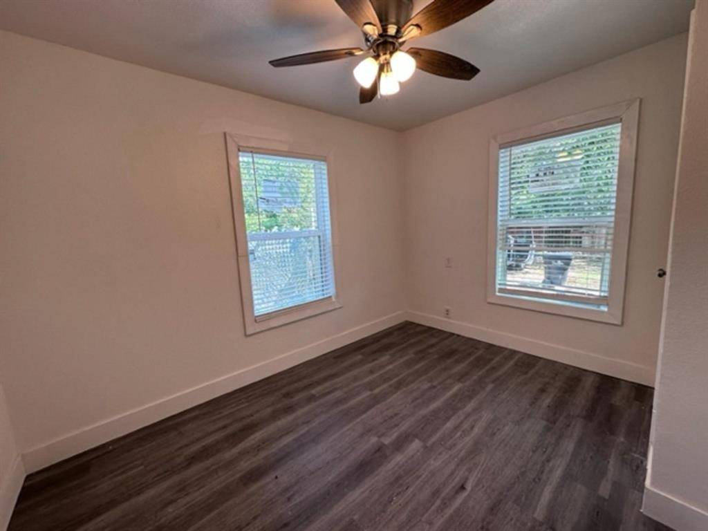 706 E Acheson Road, Denison, TX 75021