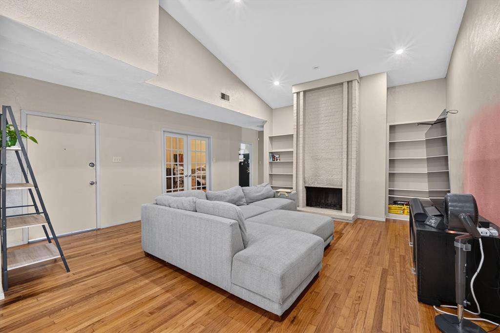 10437 High Hollows Drive #220, Dallas, TX 75230