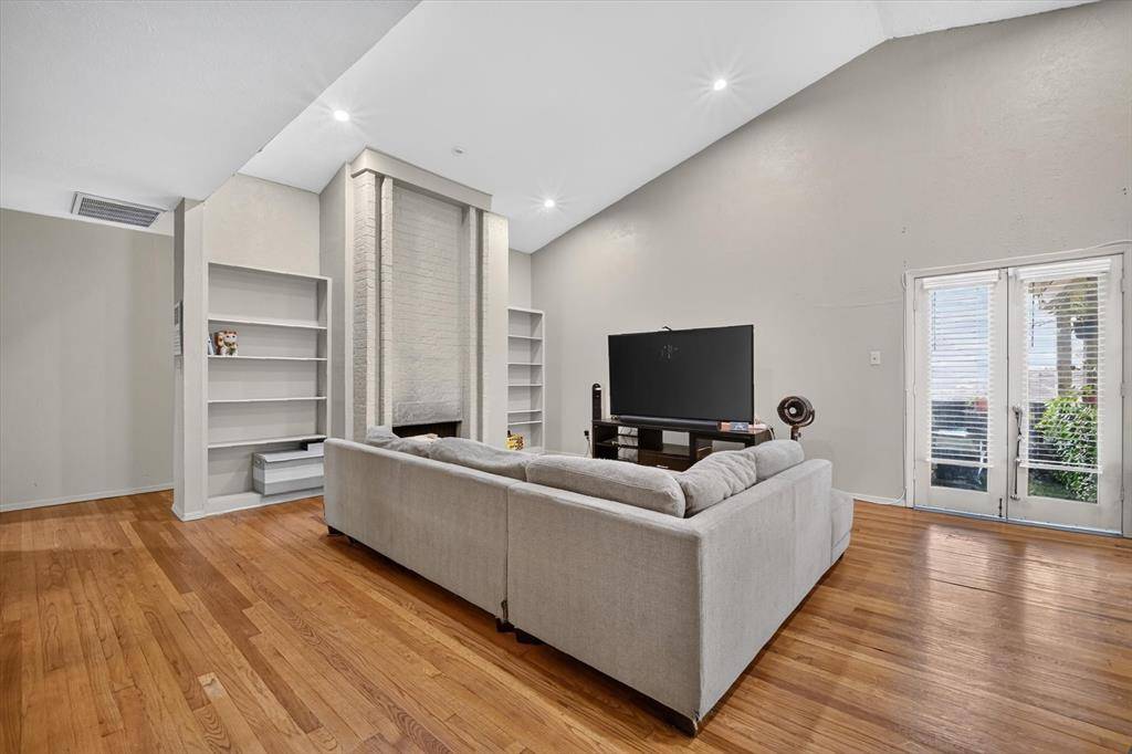 10437 High Hollows Drive #220, Dallas, TX 75230