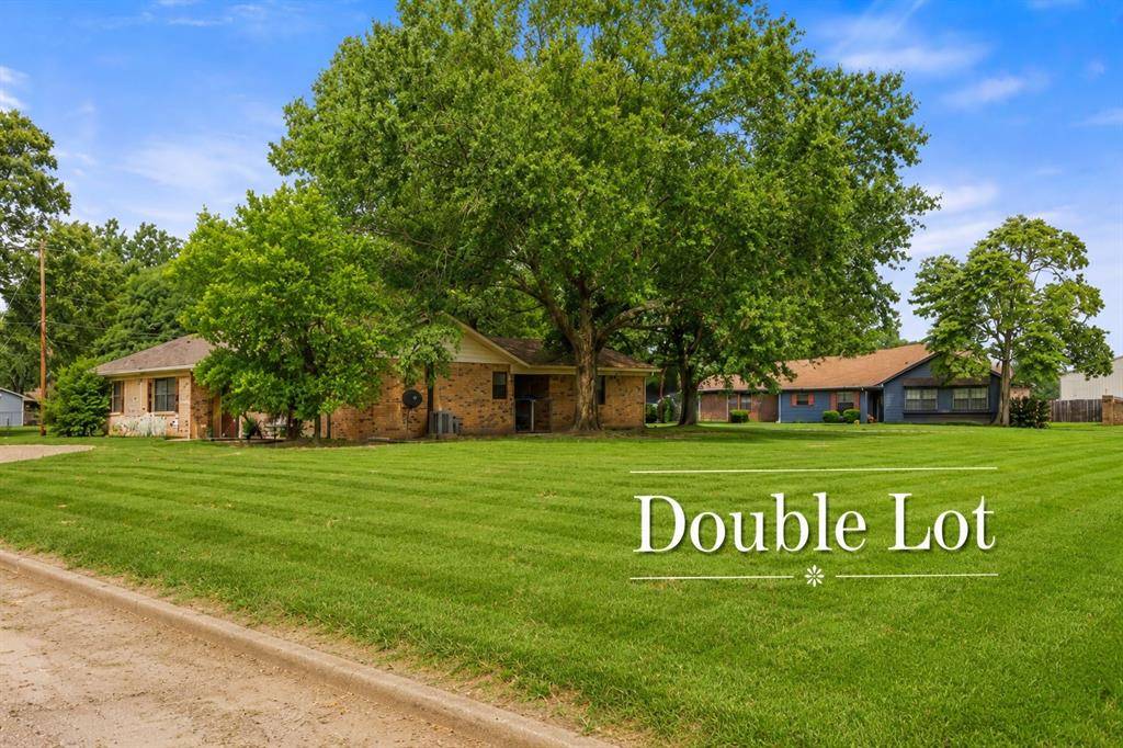709 Glazner Street, Hawkins, TX 75765