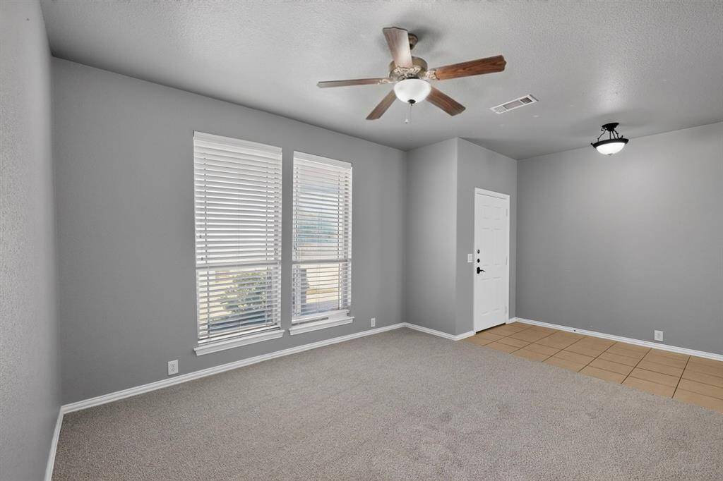 3622 Hershal Drive, Midlothian, TX 76065