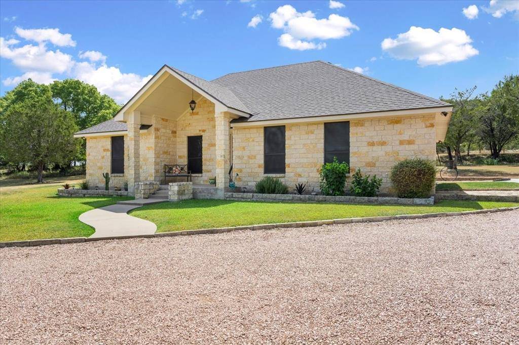 1110 W 23rd Street, Clifton, TX 76634