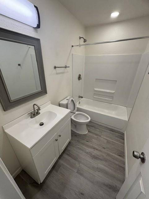 2637 W Randol Mill Road #2639-B, Arlington, TX 76012