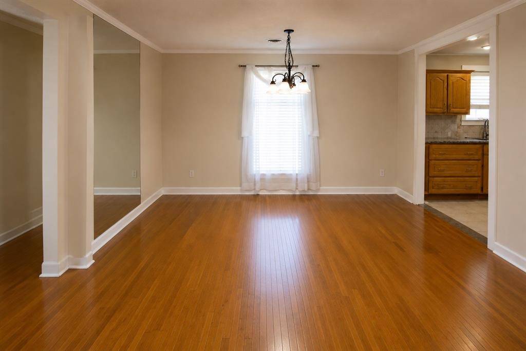 5012 Wateka Drive, Dallas, TX 75209