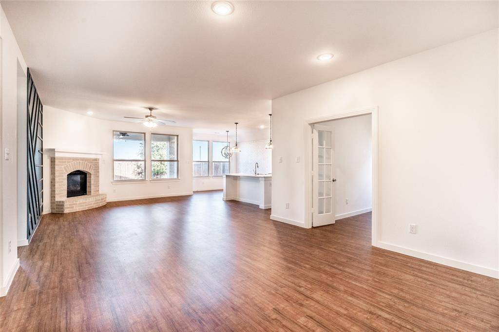 1123 Bantham, Forney, TX 75126