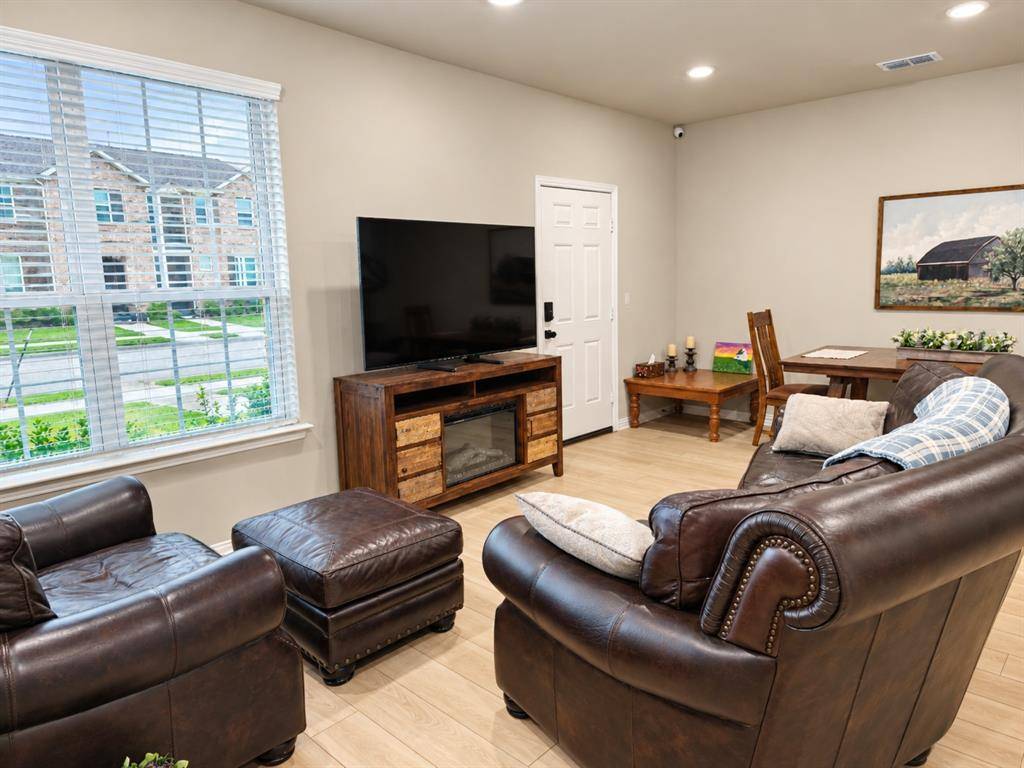 3722 Malibu Drive, Sherman, TX 75090