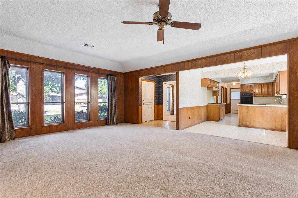 2538 Parkhaven Drive, Plano, TX 75075