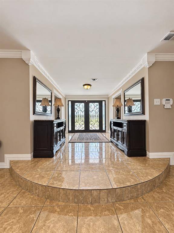 6545 Lyndon B Johnson Freeway, Dallas, TX 75240