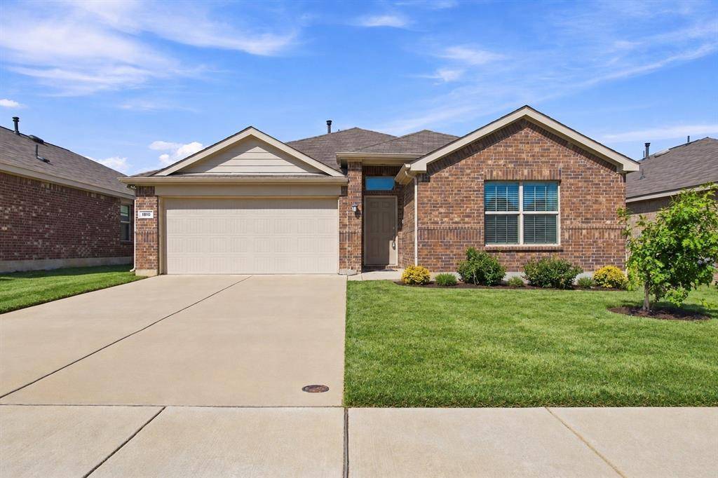 1810 Alamandine Avenue, Cross Roads, TX 76227