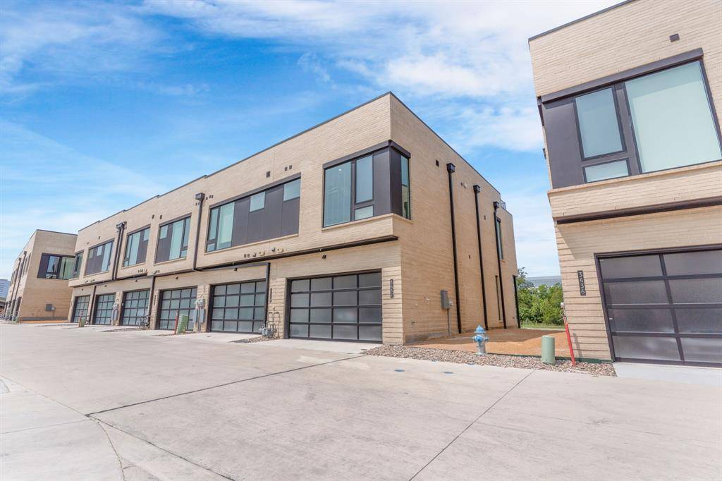 3432 Red Moon Way, Richardson, TX 75082