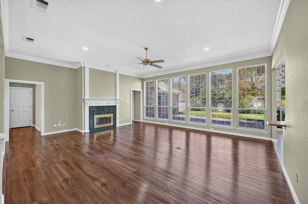 1501 New Haven Drive, Mansfield, TX 76063