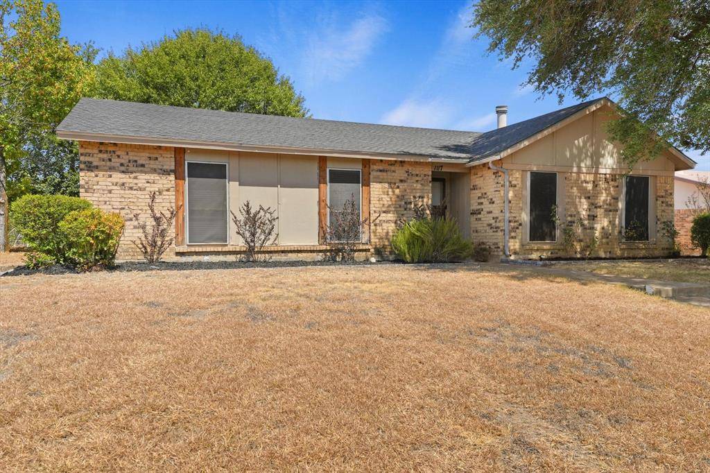 1117 Southridge Drive, Lancaster, TX 75146