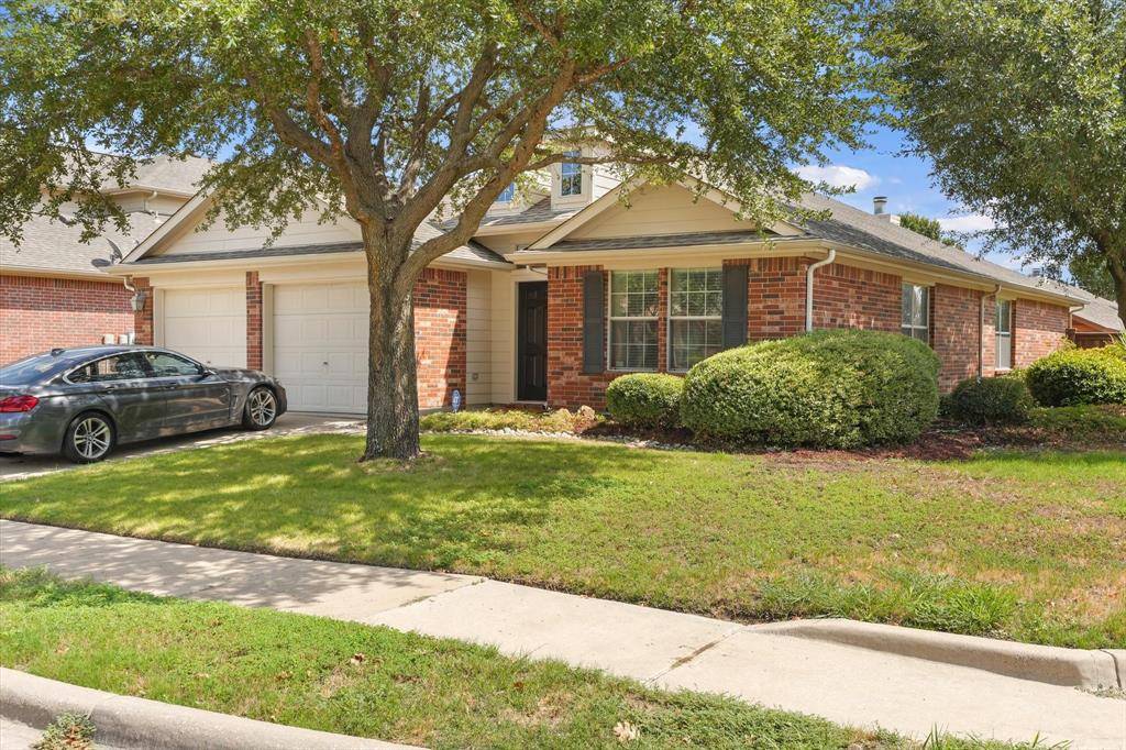 3271 Yeltes, Grand Prairie, TX 75054