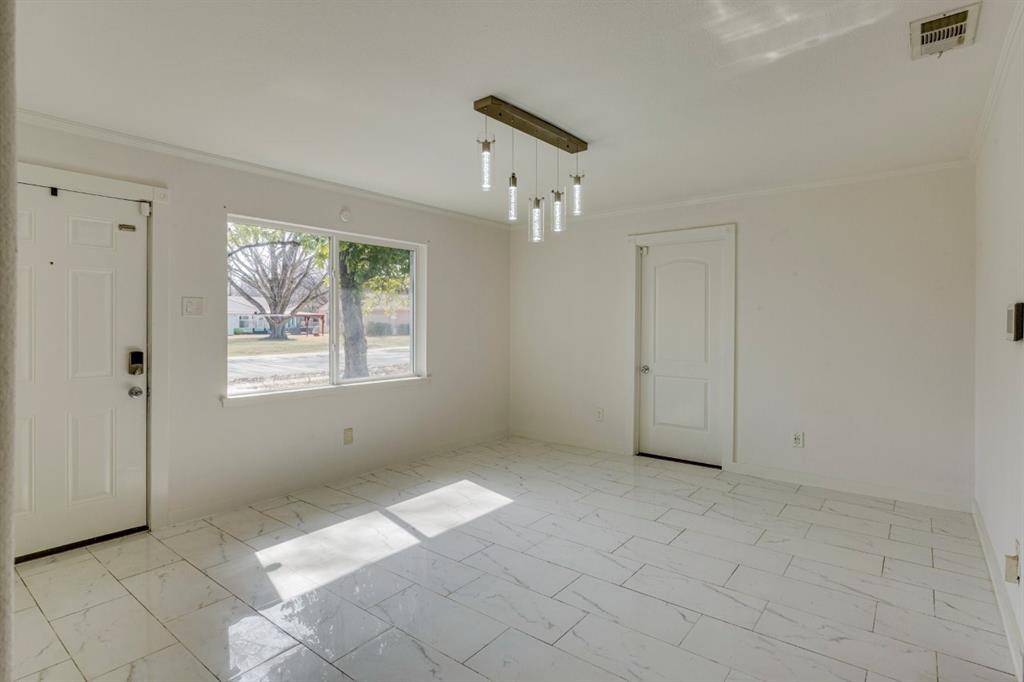 3831 Black Oak Drive, Dallas, TX 75241