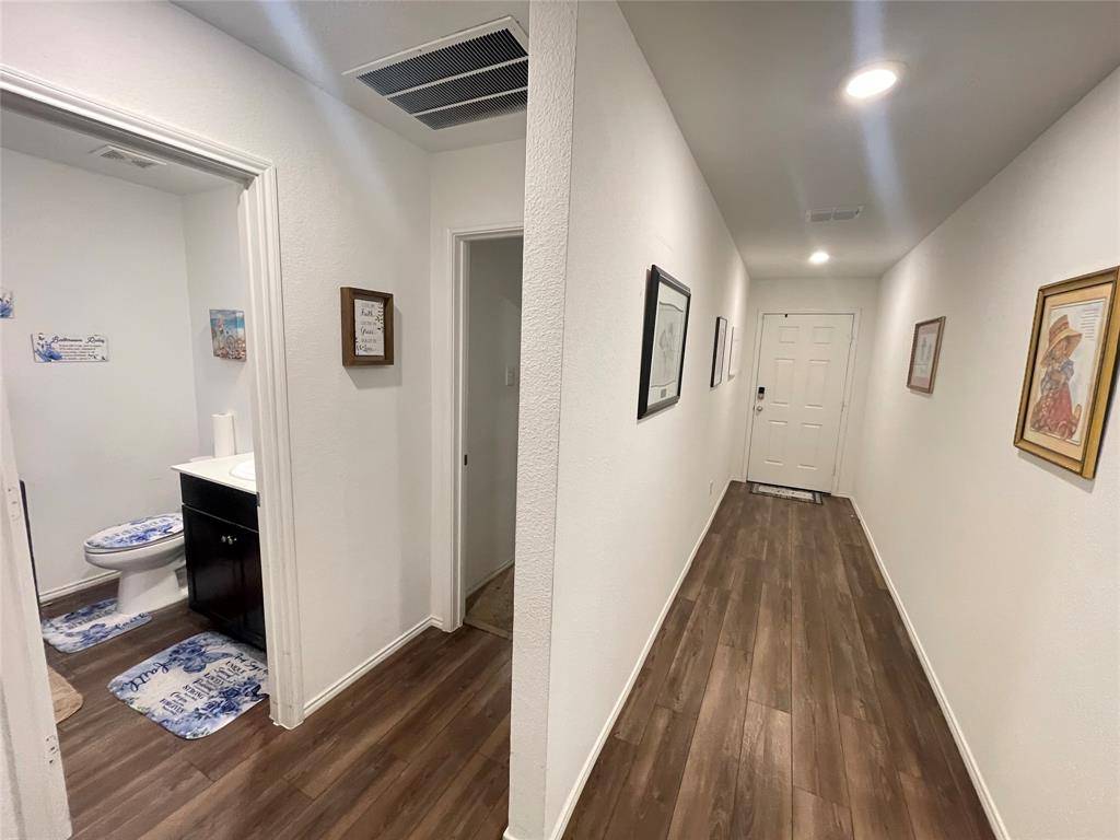 2925 Bronte Boulevard, Heartland, TX 75126