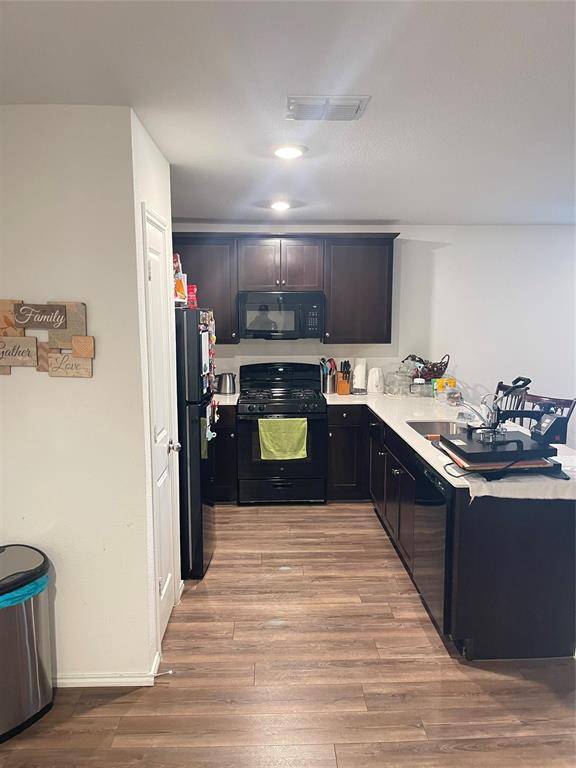 2925 Bronte Boulevard, Heartland, TX 75126