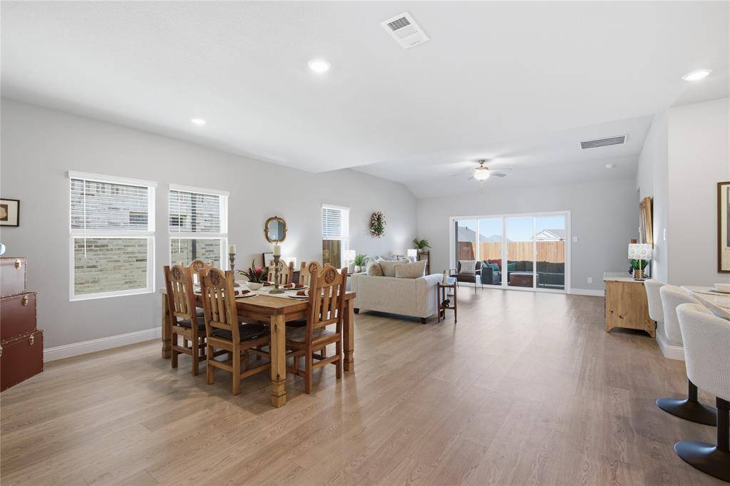 6656 Denim Drive, Fort Worth, TX 76036