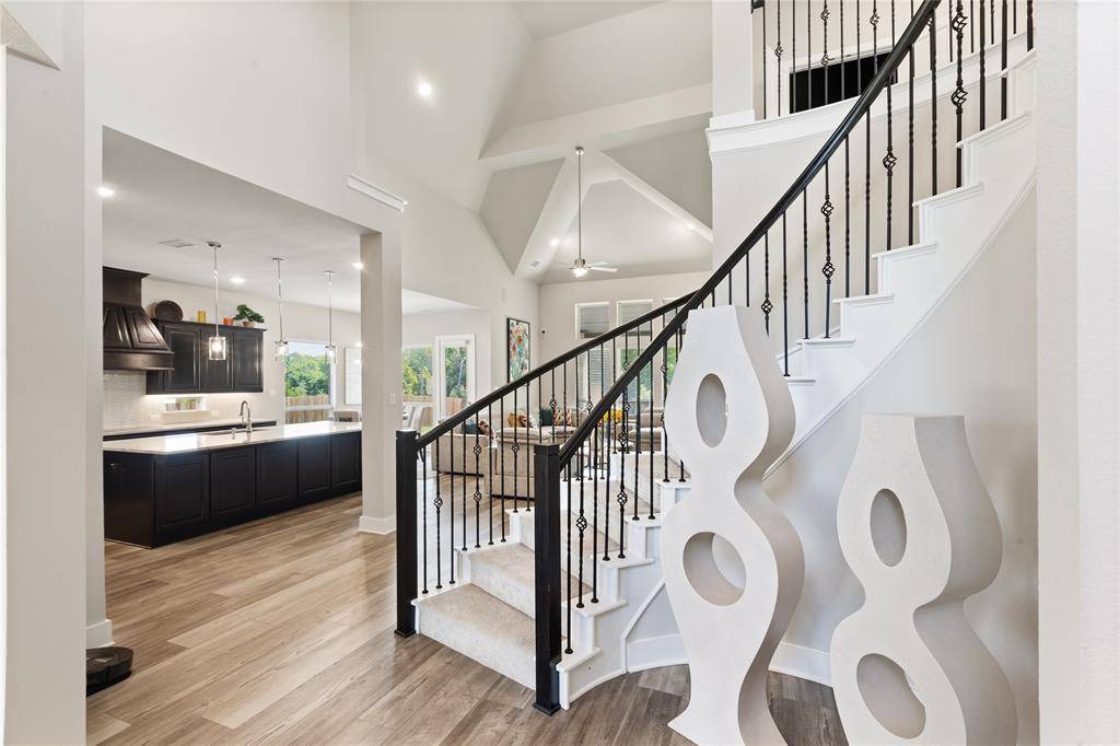 1938 Silver Creek Lane, Cedar Hill, TX 75104