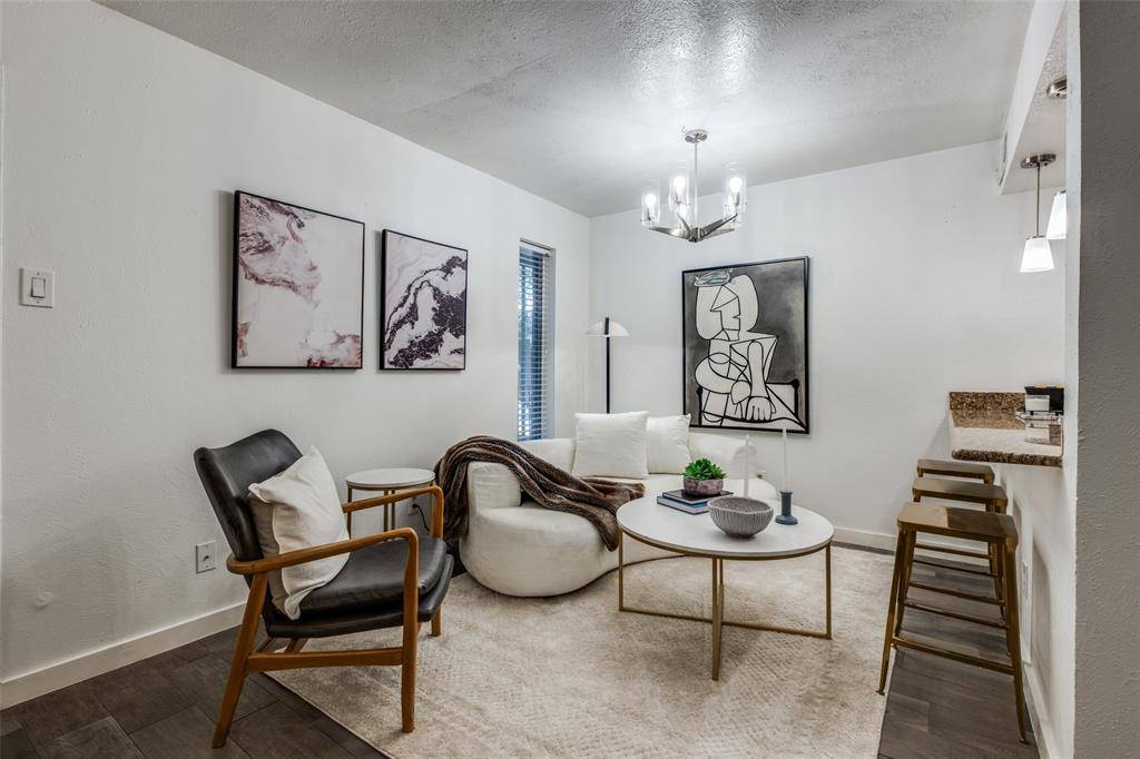 4525 Gilbert #204, Dallas, TX 75219