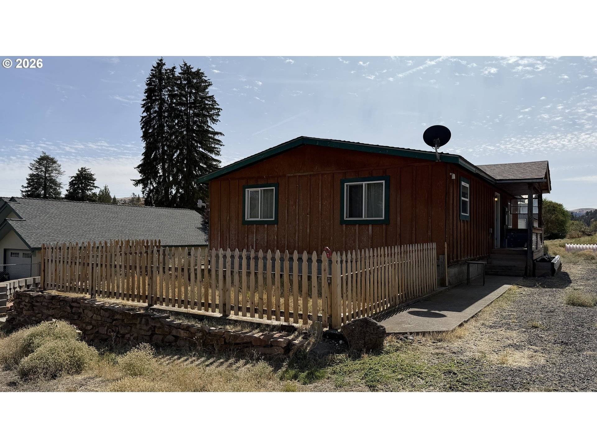 445 7th ST, Fossil, OR 97830