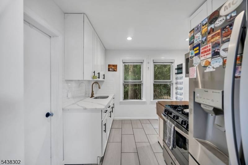 182 Baltimore Ave, Cranford Twp., NJ 07016